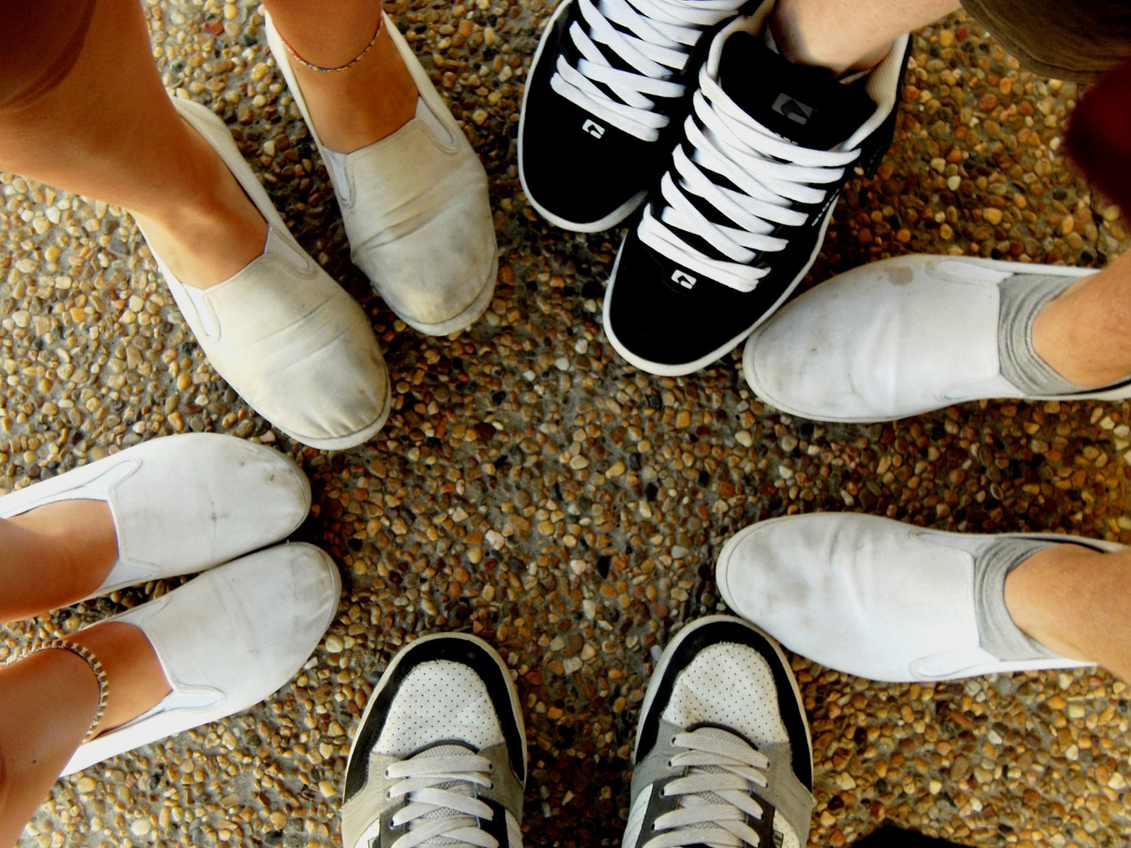 9 июня весь мир отмечает День друзей