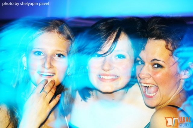 В АртХаусе отметили День химика