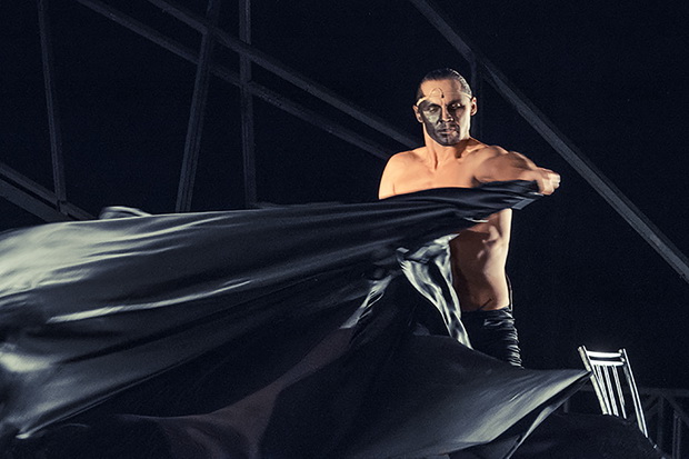 Фото с сайта teatrviktuka.ru